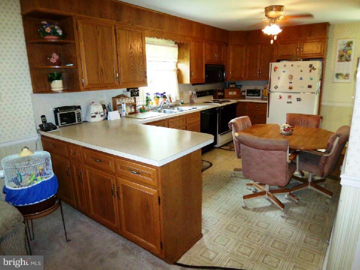 101 Parkside Avenue Reading, PA 19607 - Photo 11 of 21