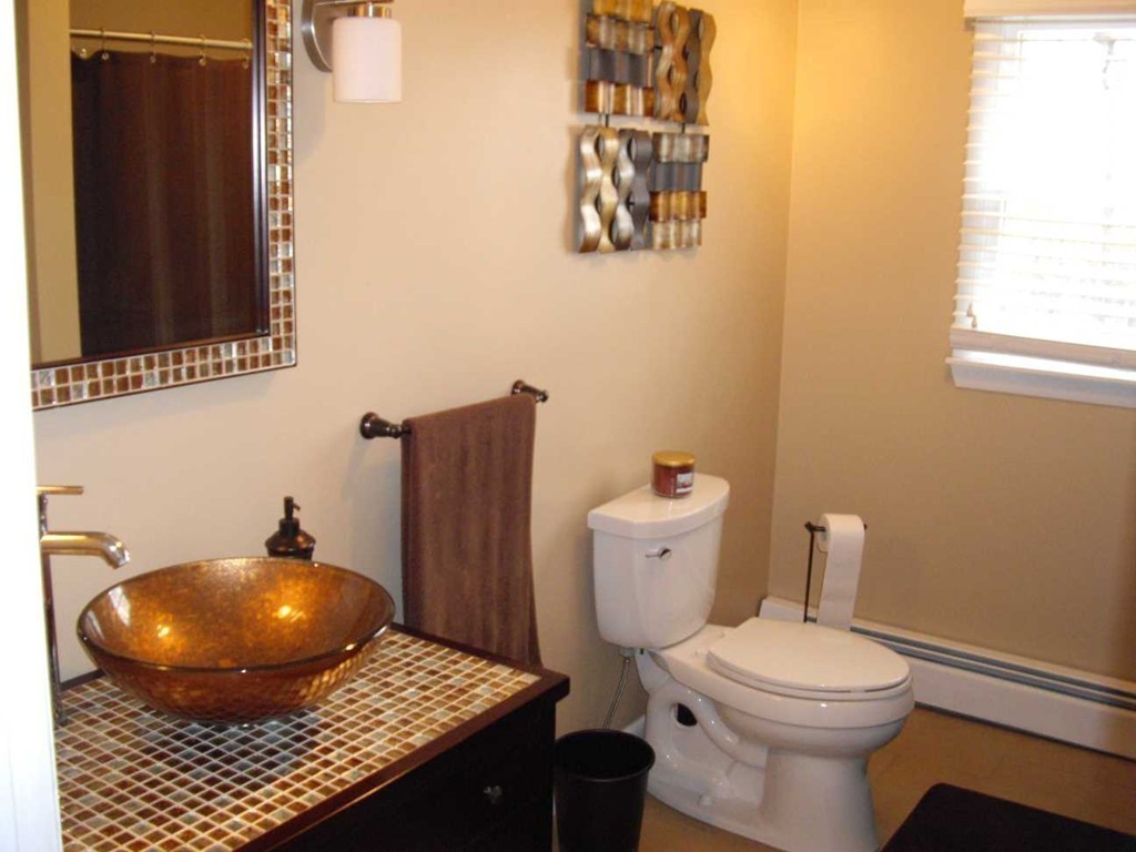 324 Henry Street Fall River, MA 02721 - Photo 17 of 28 Gallery Image 17