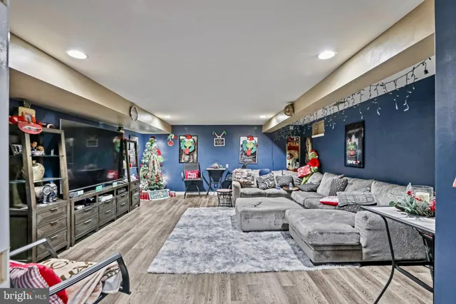 $750,000 | 9711 Falkirk Terrace, Hagerstown, MD 21740