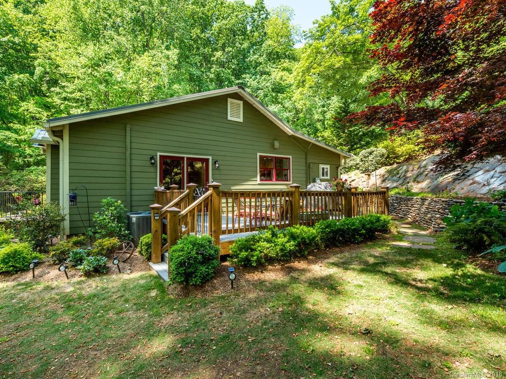 190 Euit Smith Road Tryon, NC 28782 - Photo 34 of 36 a house that has a lot of plants in it
