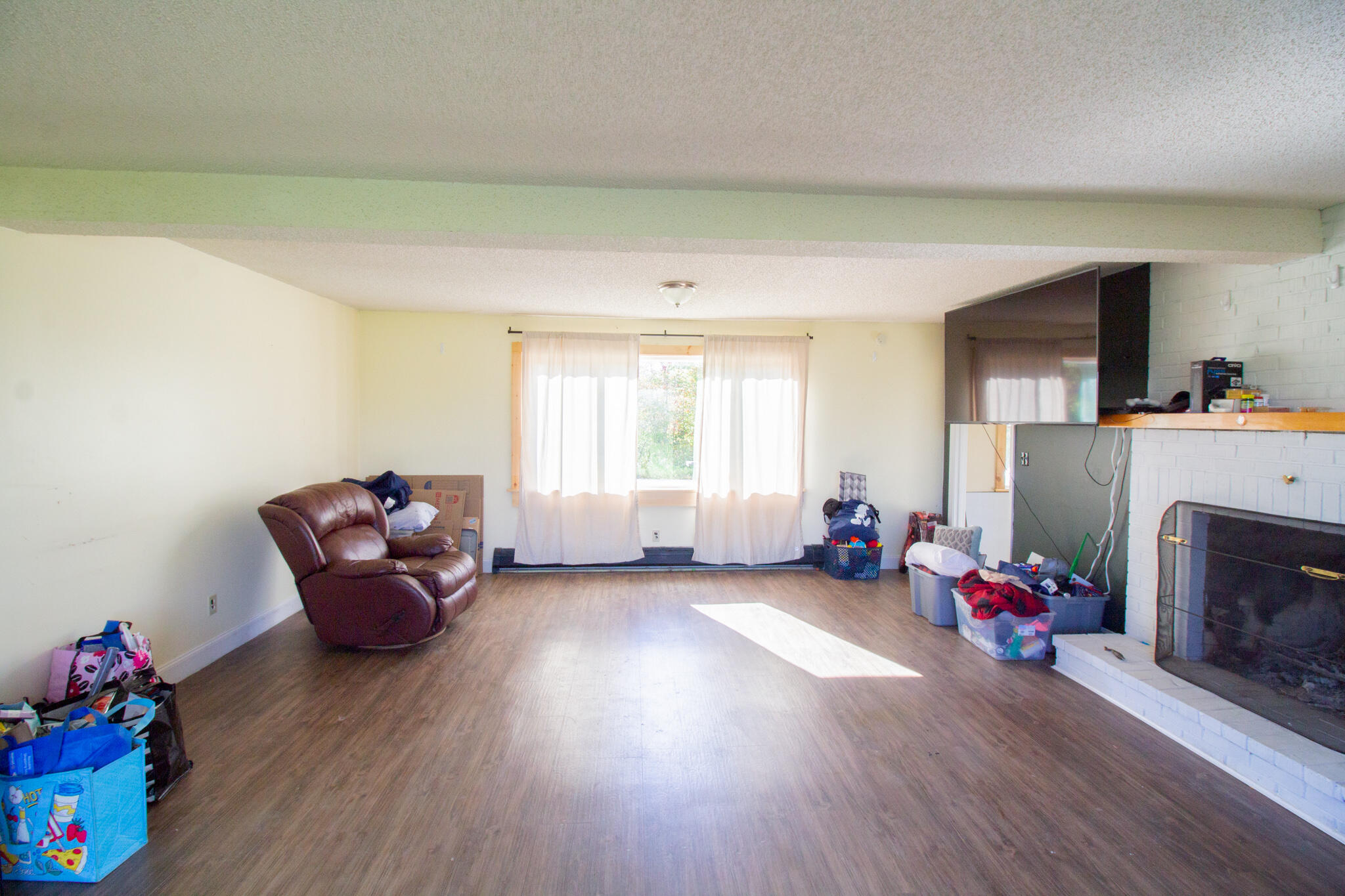 463 Williams Road Newport, ME 04953 - Photo 8 of 37 Living Room