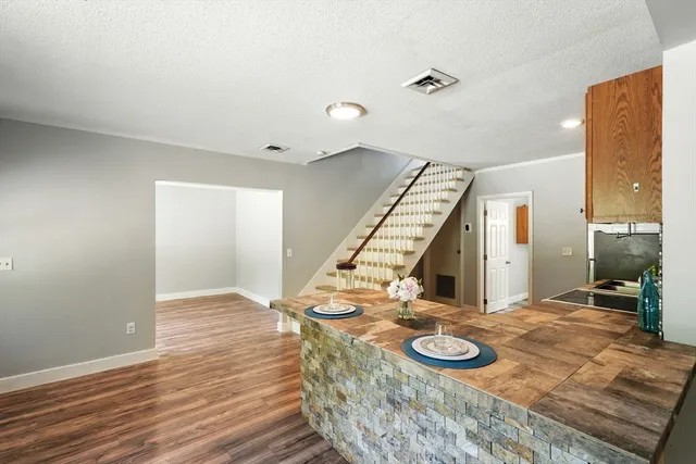 $430,000 | 83 Main Road, Montgomery, MA 01085