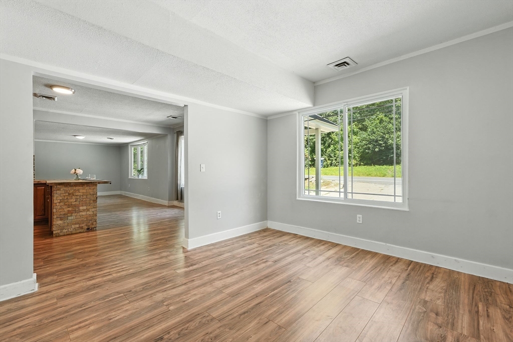 83 Main Road Montgomery, MA 01085 - Photo 6 of 28