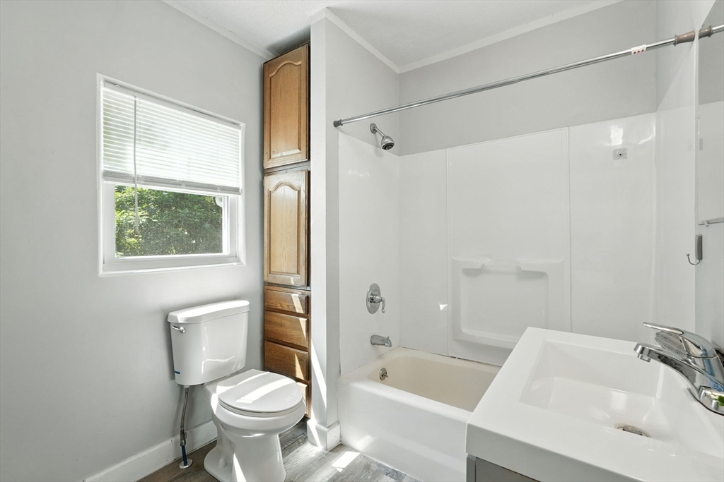 83 Main Road Montgomery, MA 01085 - Photo 10 of 28