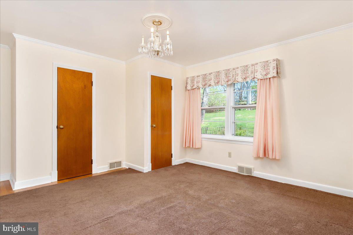 20007 Landis Road Hagerstown, MD 21740 - Photo 17 of 51 Primary Bedroom