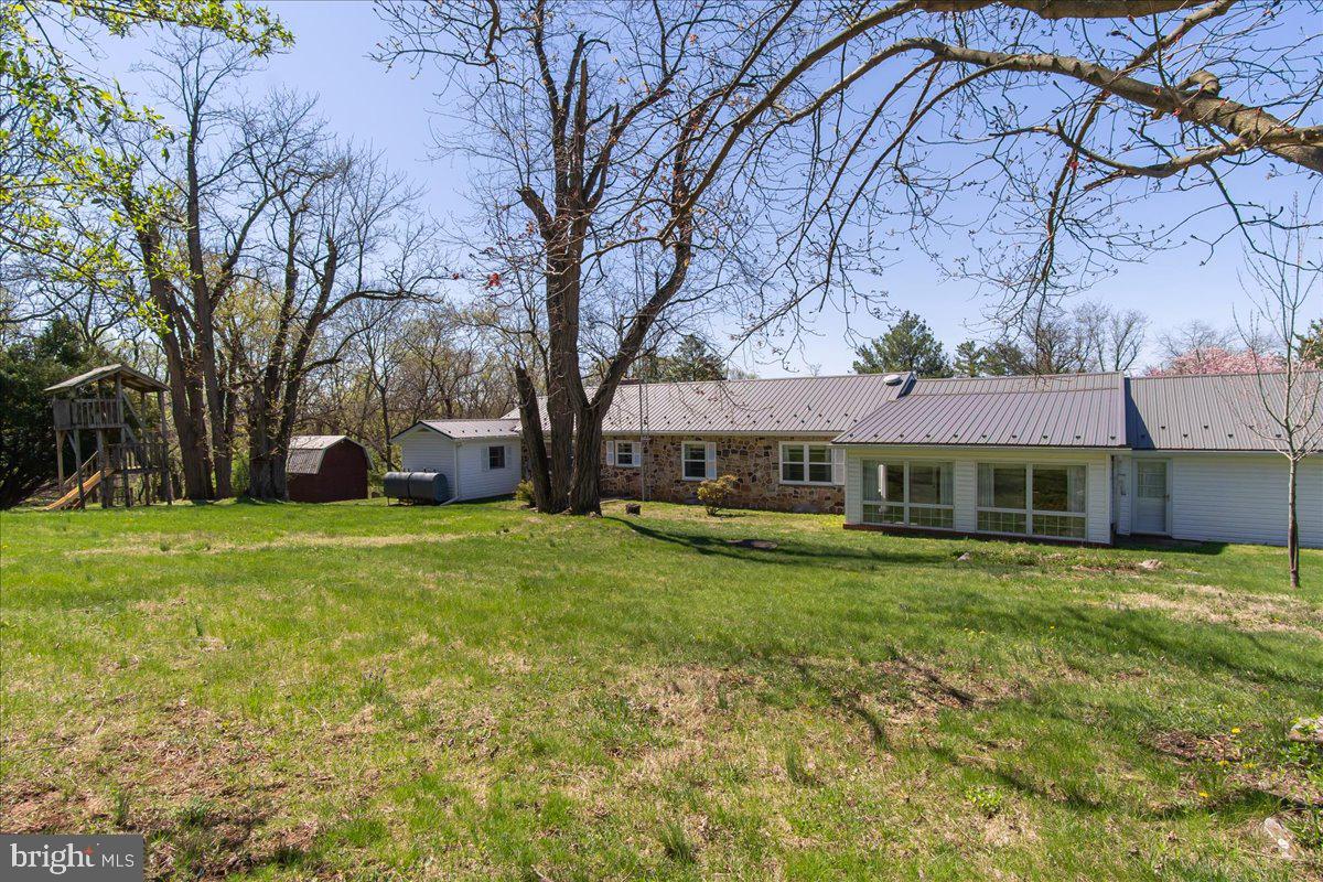 20007 Landis Road Hagerstown, MD 21740 - Photo 38 of 51 Exterior Rear