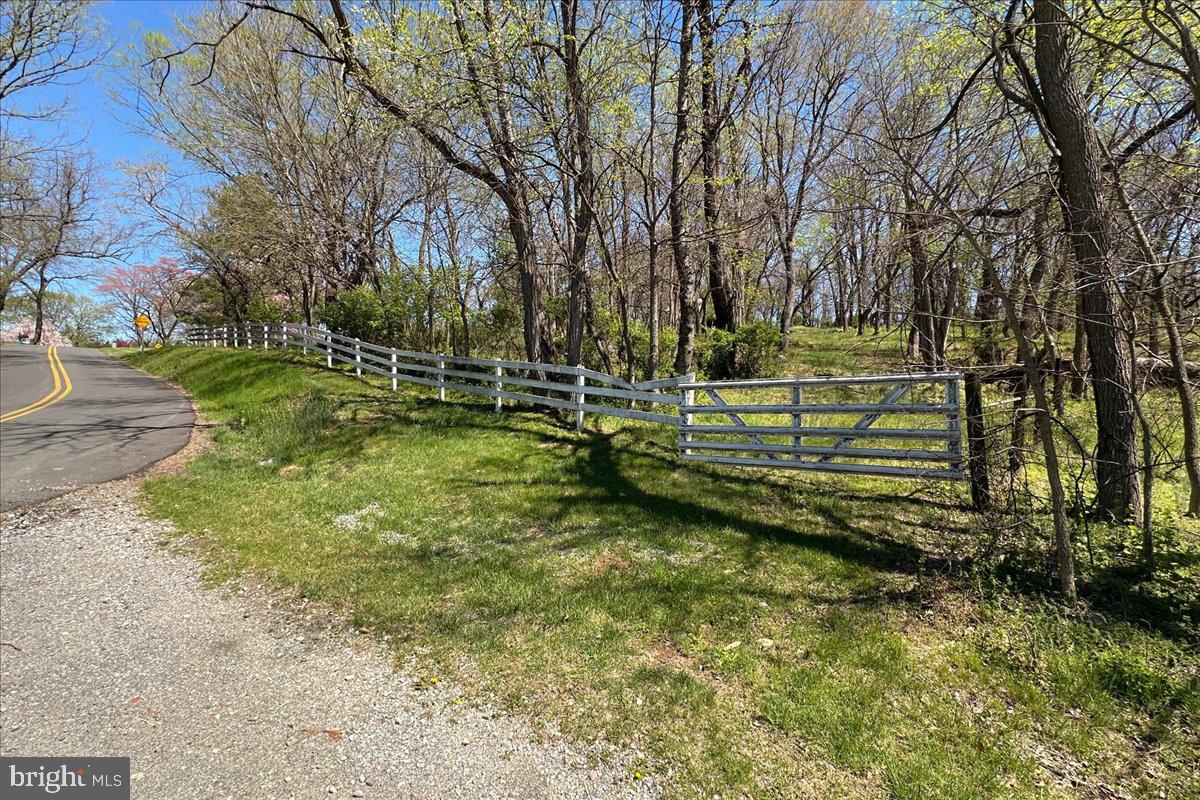 20007 Landis Road Hagerstown, MD 21740 - Photo 49 of 51 Entry to 2nd Lot