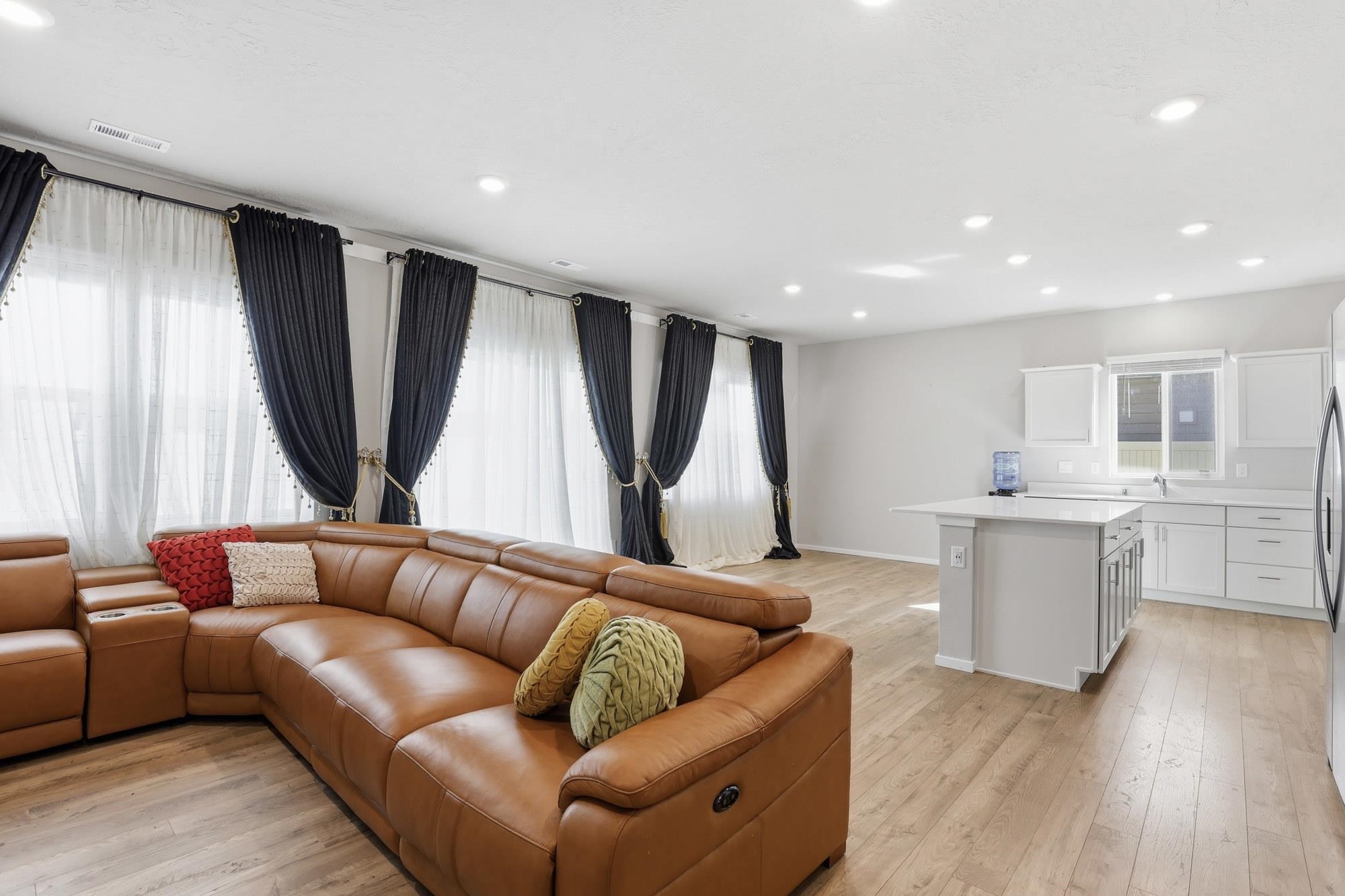 10502 Duckhook Road, Unit 10502 W DUCKHOOK Cheney, WA 99004 - Photo 4 of 24