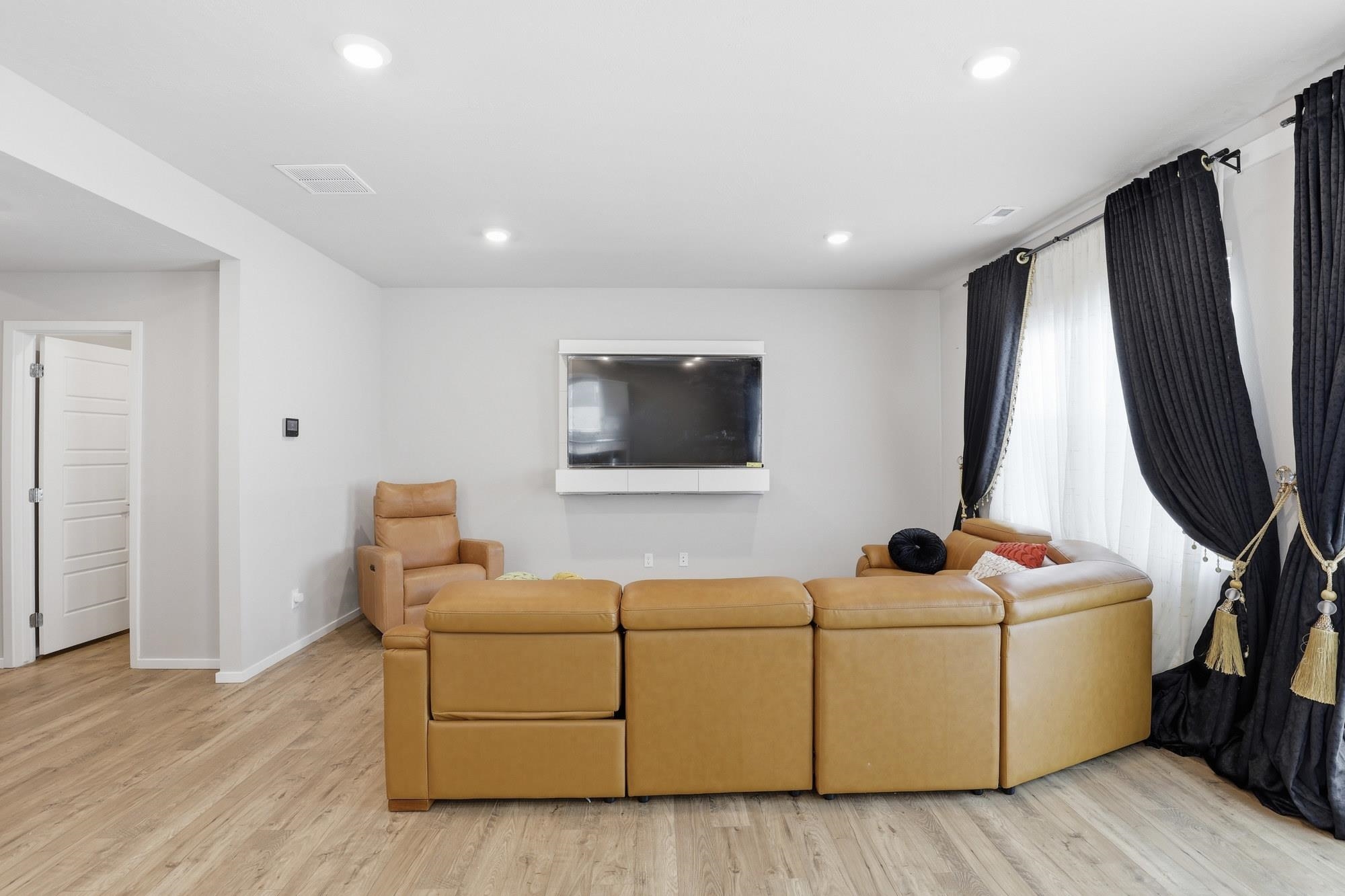 10502 Duckhook Road, Unit 10502 W DUCKHOOK Cheney, WA 99004 - Photo 5 of 24