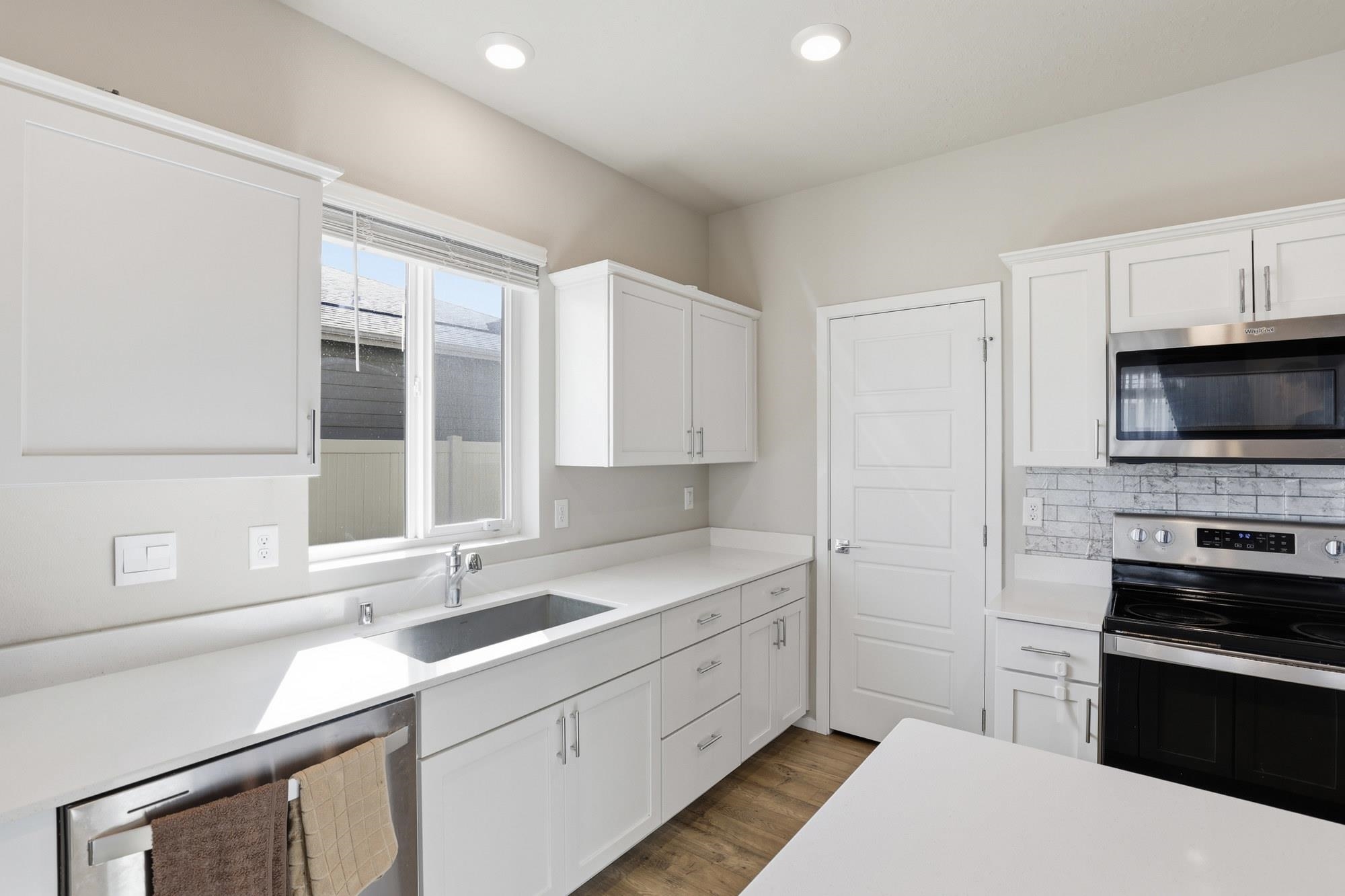 10502 Duckhook Road, Unit 10502 W DUCKHOOK Cheney, WA 99004 - Photo 7 of 24