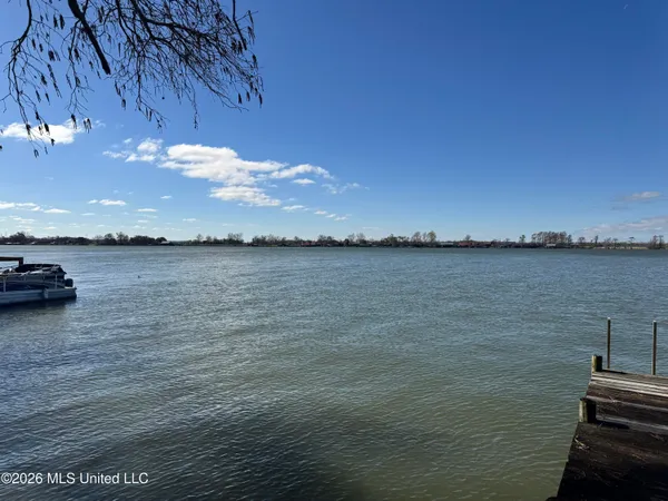 $430,000 | 3240 Highway 569, Ferriday, LA 71334