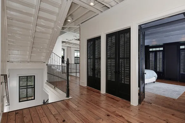 $3,500,000 | 30 East Bay Boulevard, The Woodlands, TX 77380