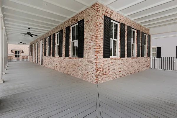 $3,500,000 | 30 East Bay Boulevard, The Woodlands, TX 77380