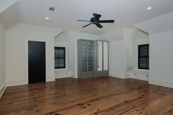 $3,500,000 | 30 East Bay Boulevard, The Woodlands, TX 77380