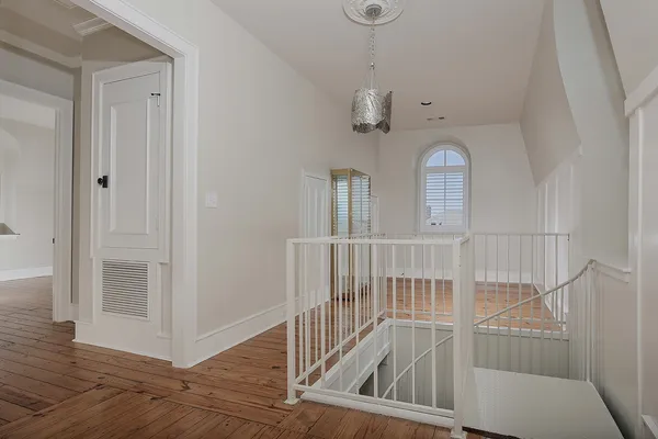 $3,500,000 | 30 East Bay Boulevard, The Woodlands, TX 77380