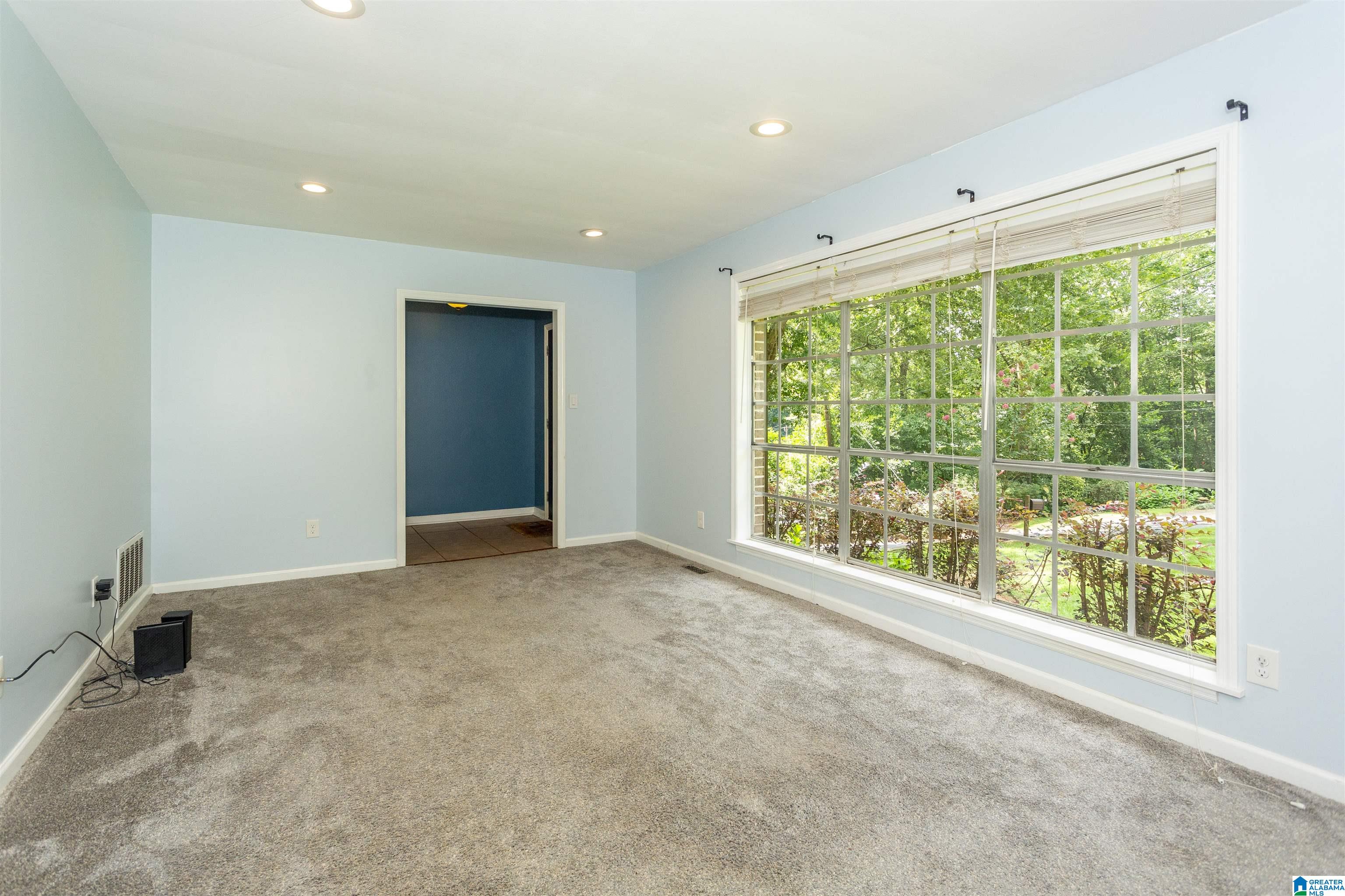 5944 Southcrest Road Birmingham, AL 35213 - Photo 7 of 43