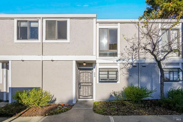 $399,900 | 900 Southampton Road, Unit 24, Benicia, CA 94510