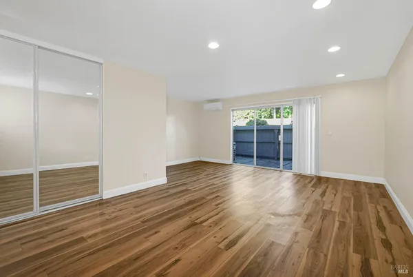 $399,900 | 900 Southampton Road, Unit 24, Benicia, CA 94510