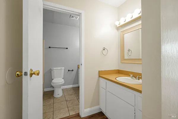 $399,900 | 900 Southampton Road, Unit 24, Benicia, CA 94510