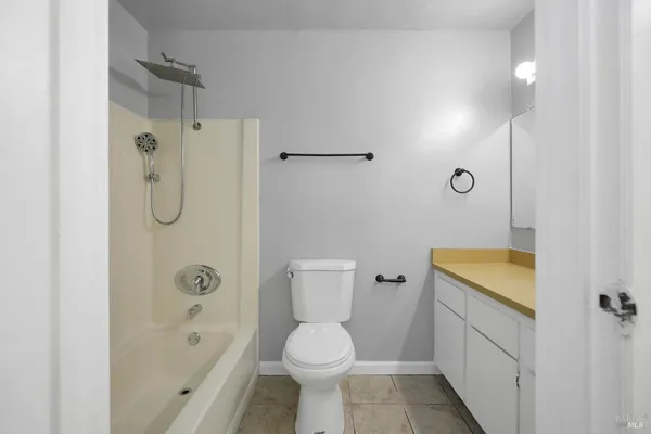 $399,900 | 900 Southampton Road, Unit 24, Benicia, CA 94510