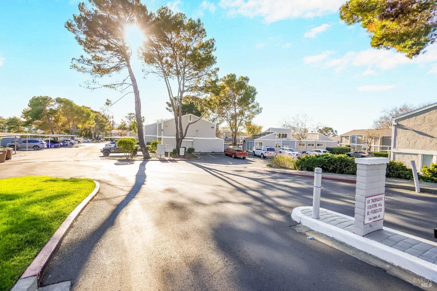 900 Southampton Road, Unit 24 Benicia, CA 94510 - Photo 6 of 52