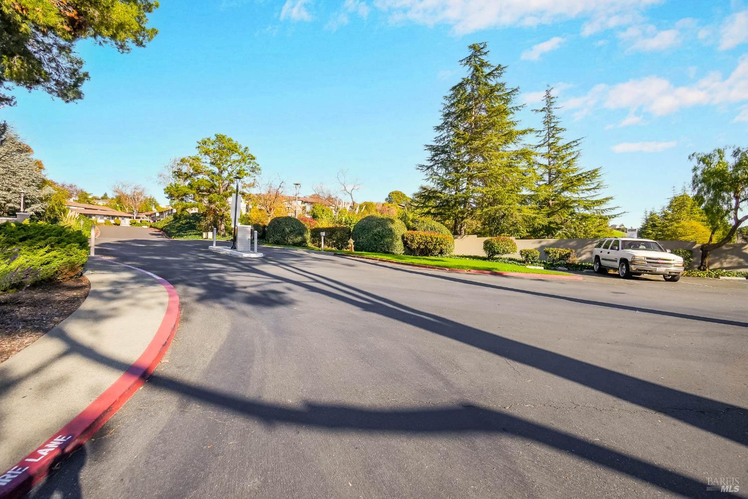 900 Southampton Road, Unit 24 Benicia, CA 94510 - Photo 8 of 52