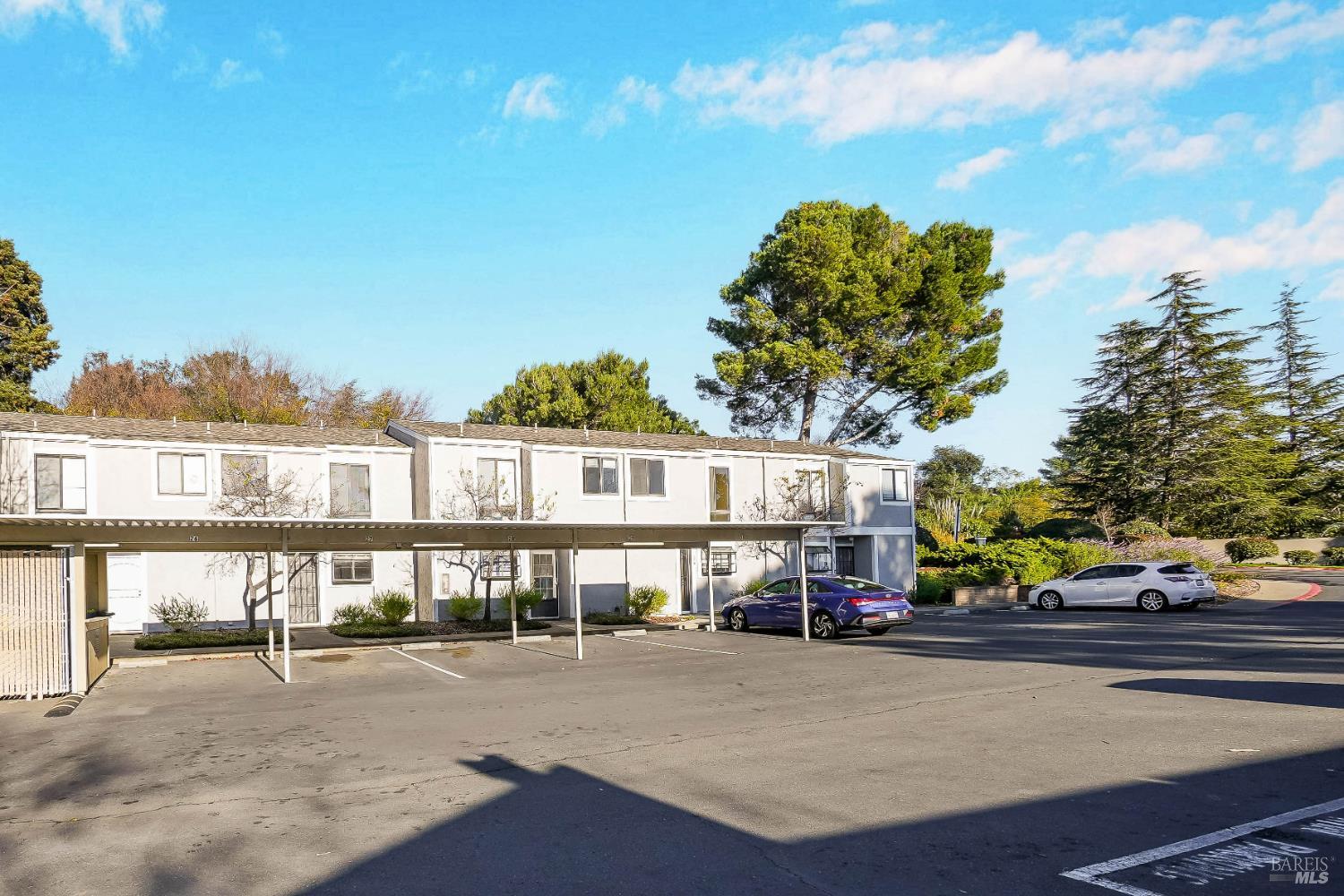 900 Southampton Road, Unit 24 Benicia, CA 94510 - Photo 9 of 52