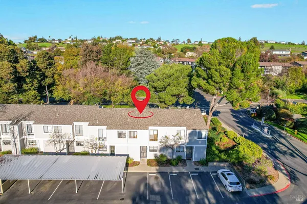 $399,900 | 900 Southampton Road, Unit 24, Benicia, CA 94510