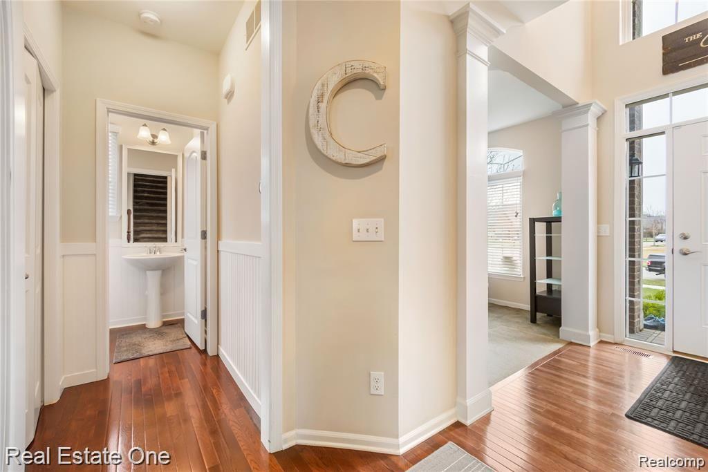 3763 Hogan Circle Rochester Hills, MI 48307 - Photo 23 of 38