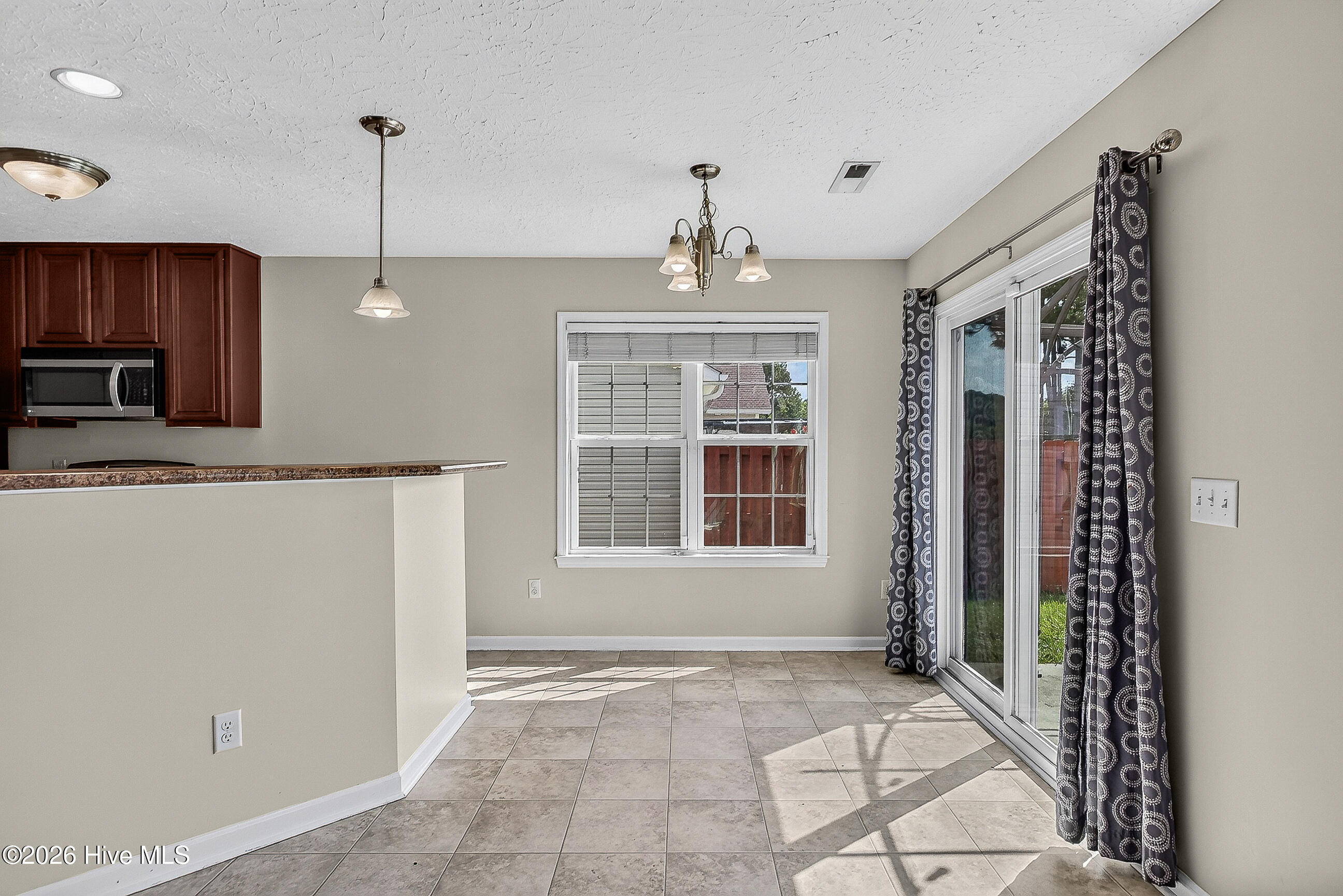 412 Amaryllis Lane Holly Ridge, NC 28445 - Photo 11 of 37
