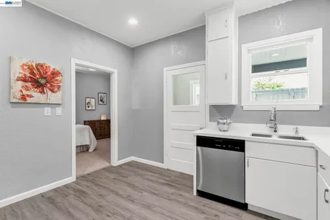$488,000 | 1538 17th Avenue, Oakland, CA 94606