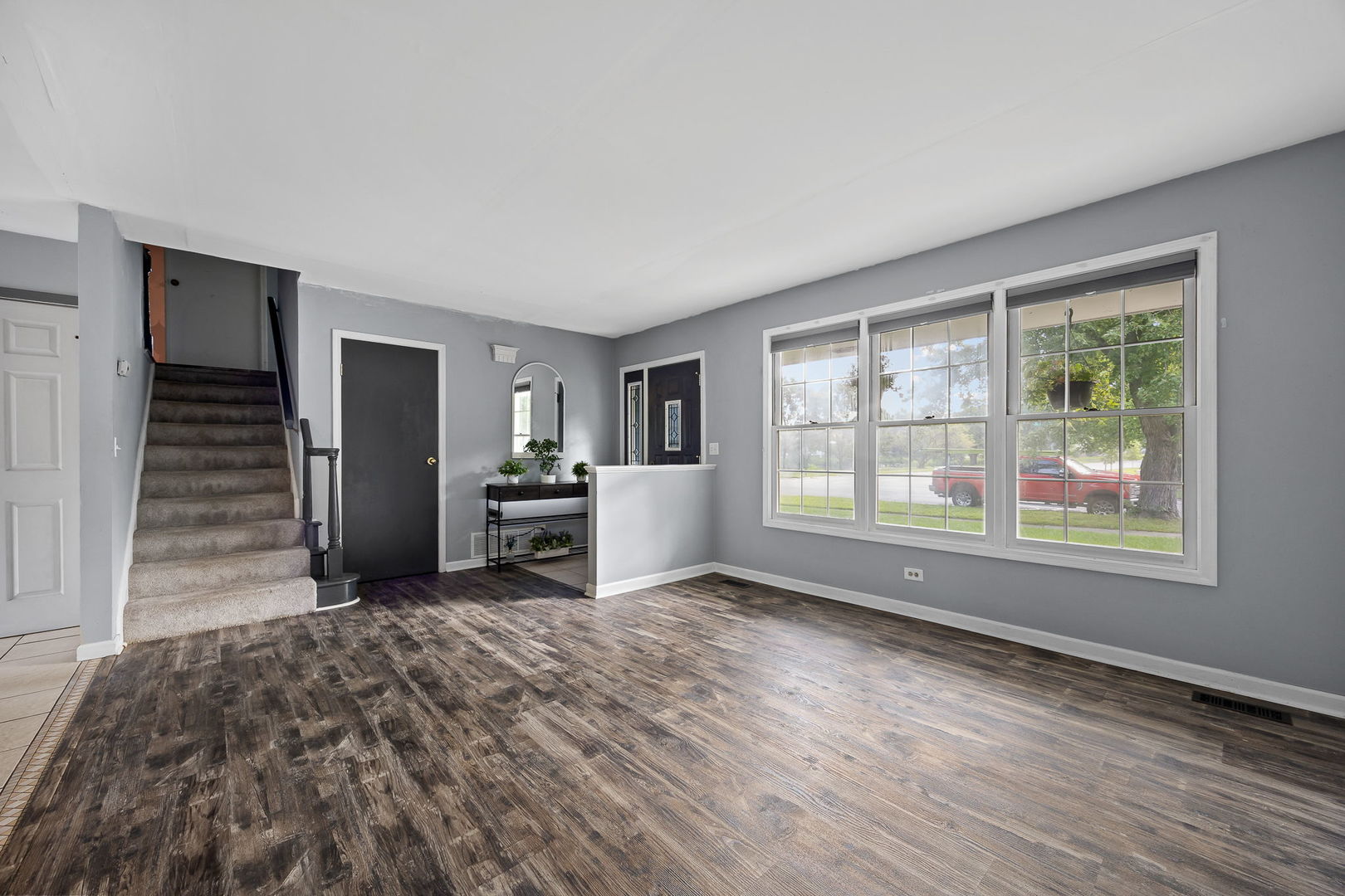 229 North Schmidt Road Bolingbrook, IL 60440 - Photo 7 of 31 Gallery Image 7