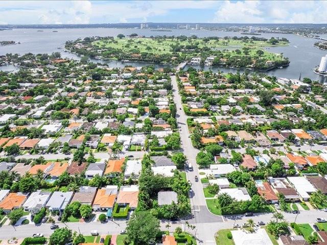 600 Surfside Boulevard Surfside, FL 33154 - Photo 8 of 31 an aerial view of a city