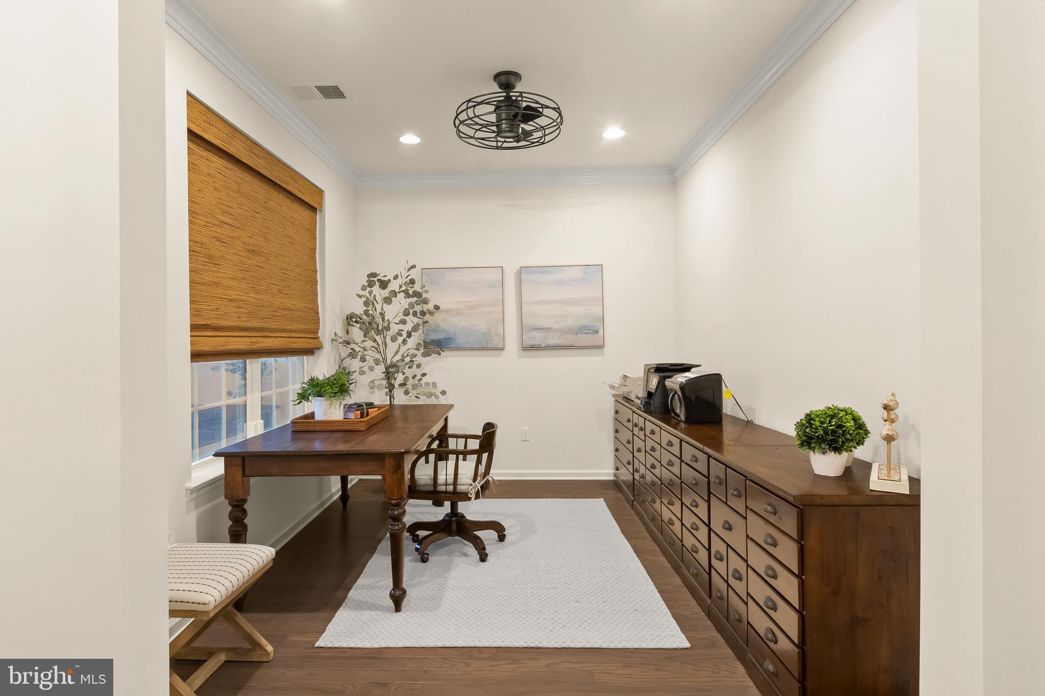 407 Sun Boulevard Bear, DE 19701 - Photo 12 of 69 a living room with furniture
