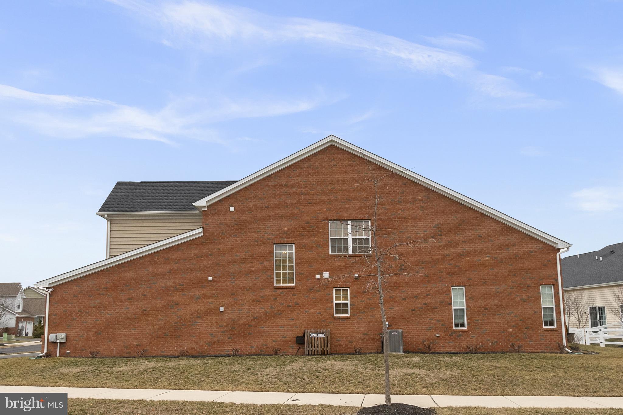 407 Sun Boulevard Bear, DE 19701 - Photo 4 of 69