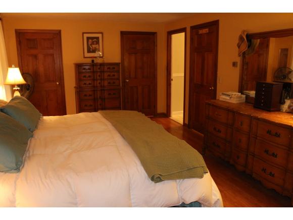 2 Cilley Road Derry, NH 03038 - Photo 20 of 36