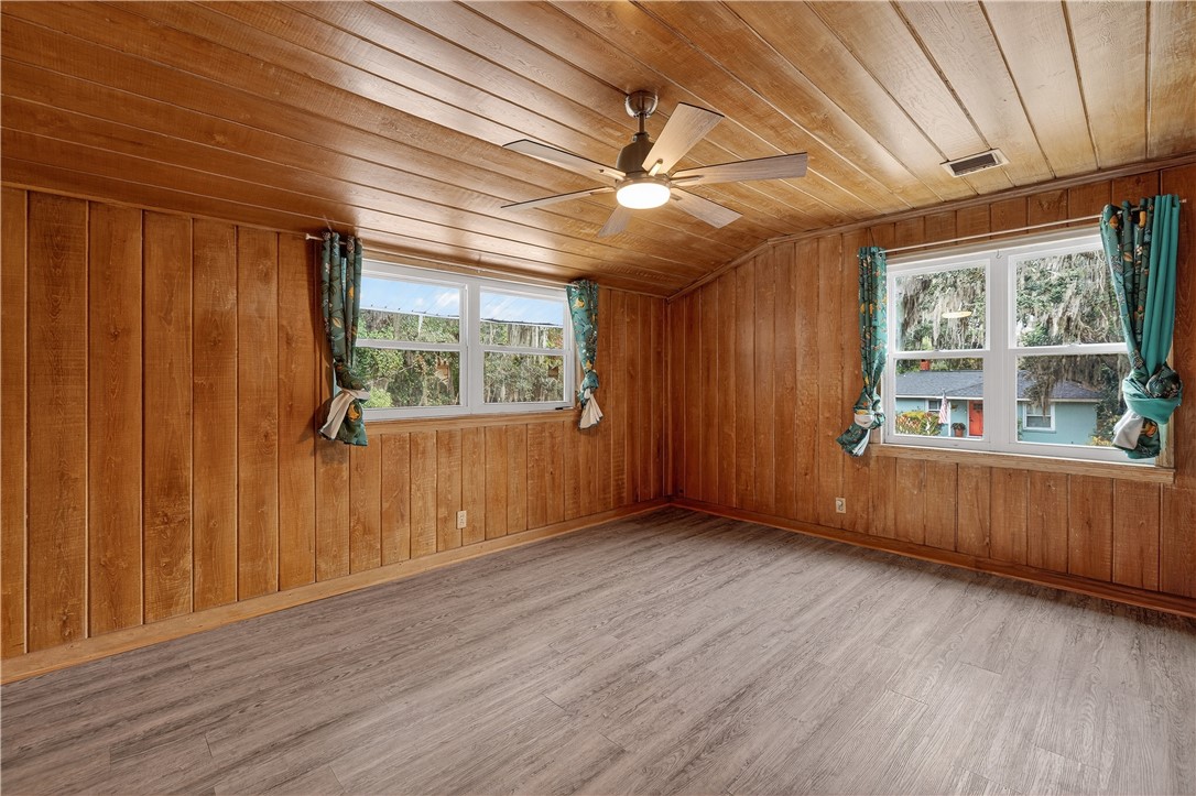 1601 Walnut Avenue Brunswick, GA 31520 - Photo 23 of 26 Upstairs bedroom #3