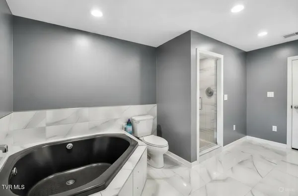 $489,000 | 391 Timbertree Branch Road, Kingsport, TN 37660