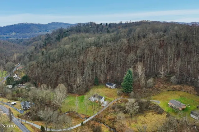 $495,000 | 391 Timbertree Branch Road, Kingsport, TN 37660