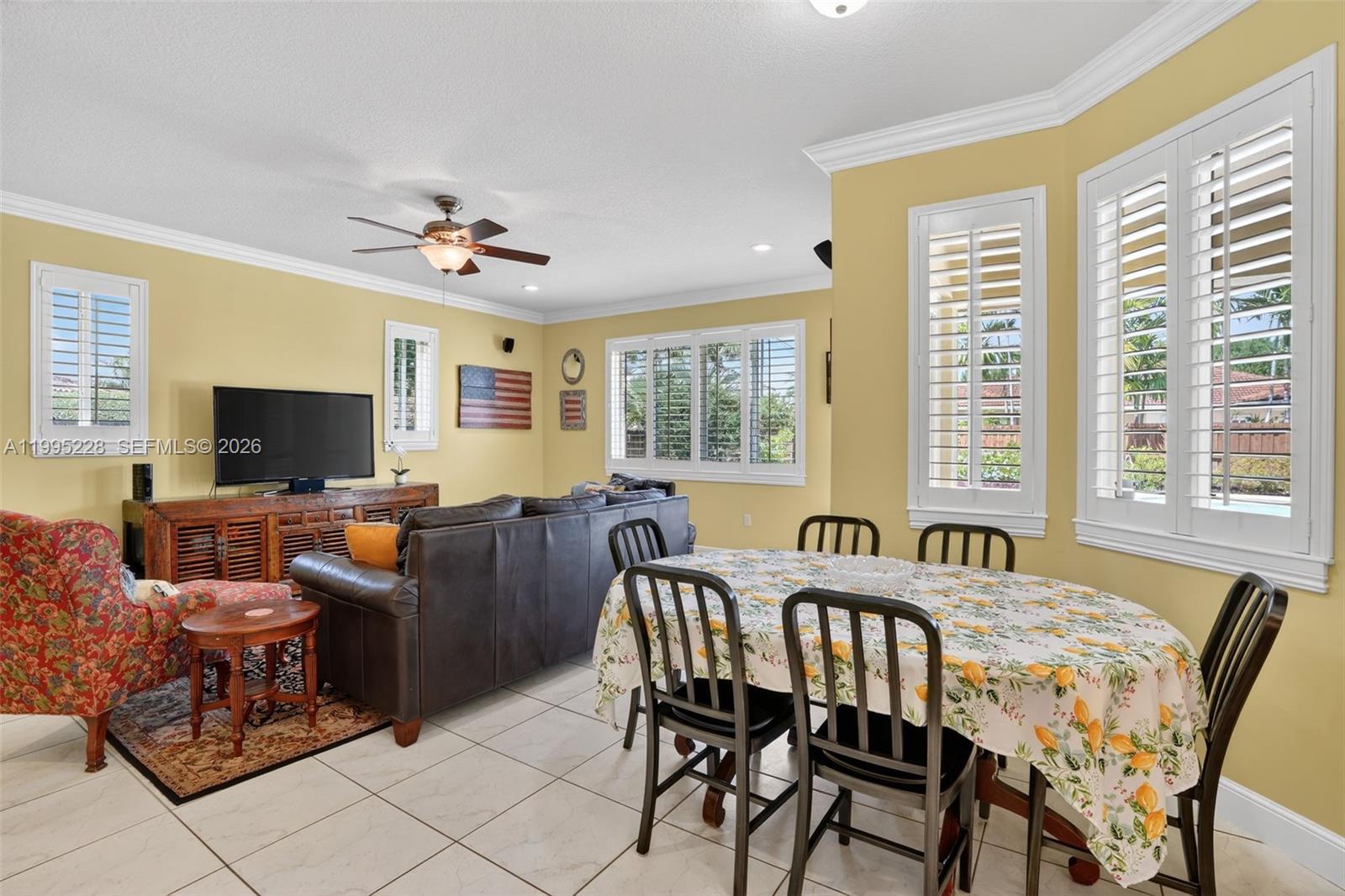 6462 Southwest 93rd Place Miami, FL 33173 - Photo 18 of 55