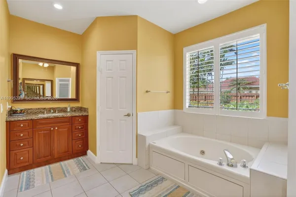 $1,450,000 | 6462 Southwest 93rd Place, Miami, FL 33173