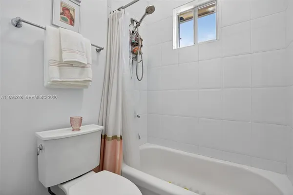 $1,450,000 | 6462 Southwest 93rd Place, Miami, FL 33173