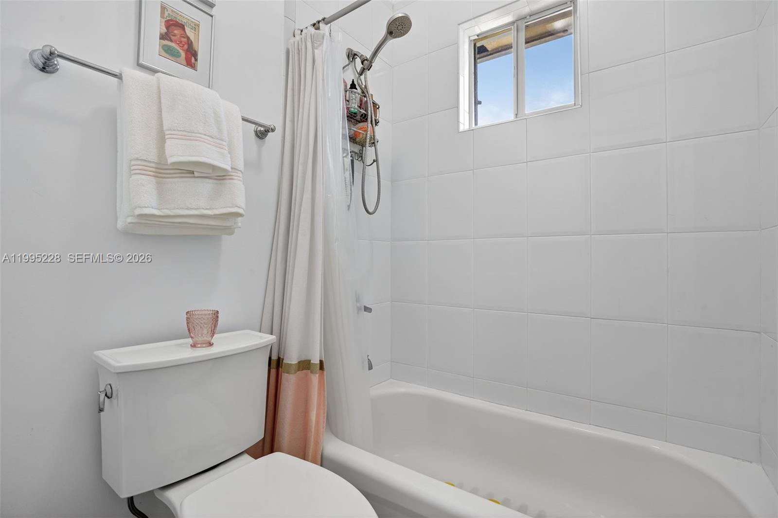 6462 Southwest 93rd Place Miami, FL 33173 - Photo 38 of 55