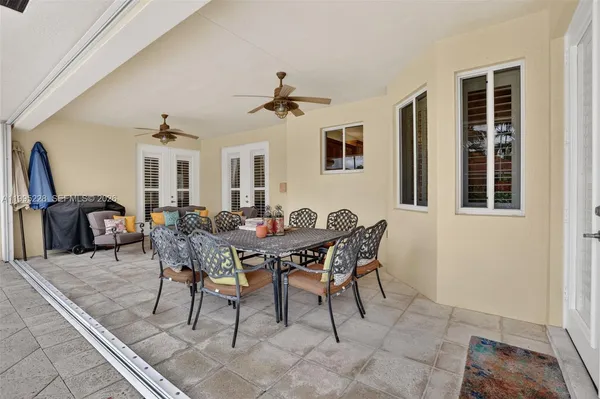 $1,450,000 | 6462 Southwest 93rd Place, Miami, FL 33173