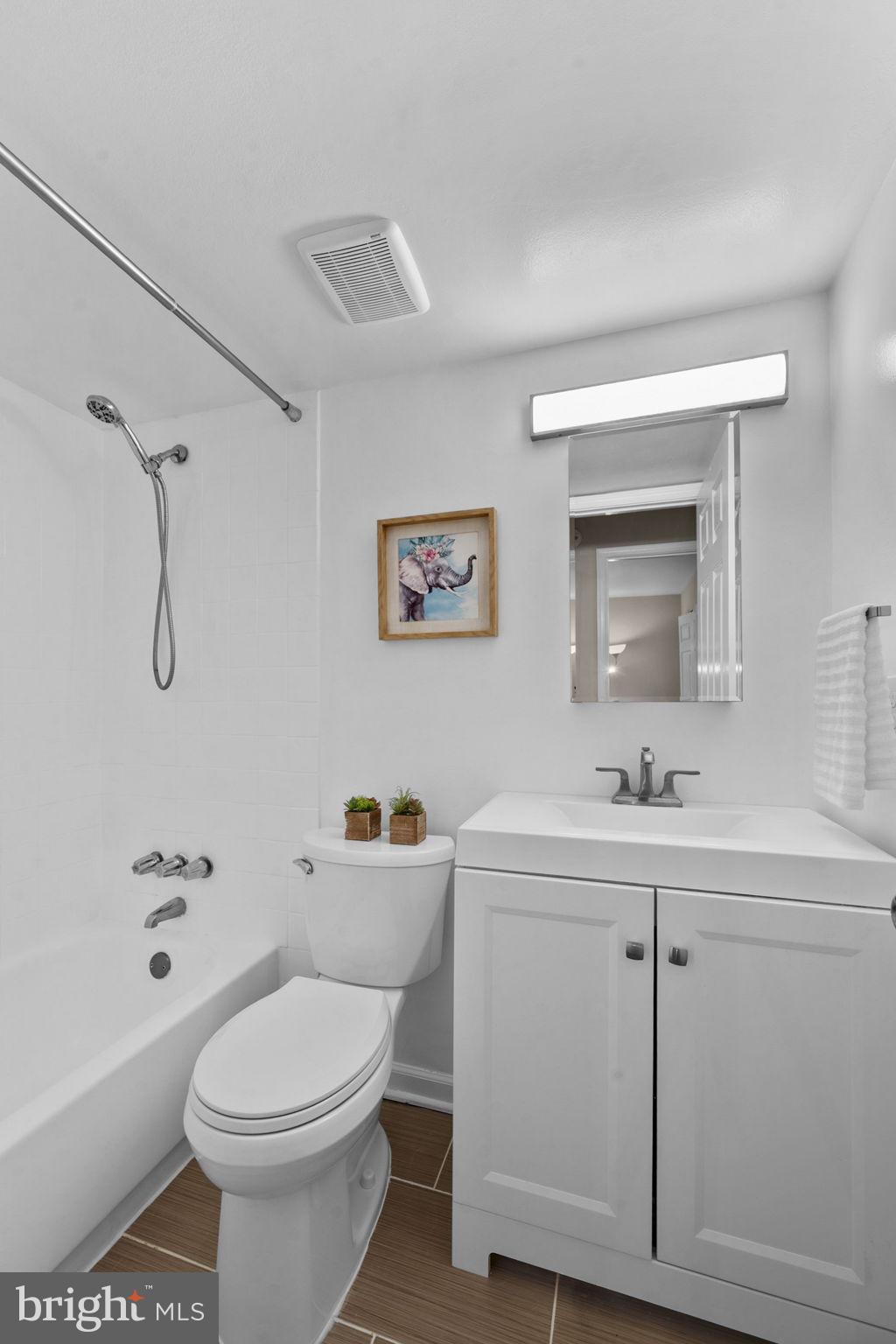 11240 Chestnut Grove Square, Unit 157 Reston, VA 20190 - Photo 39 of 57
