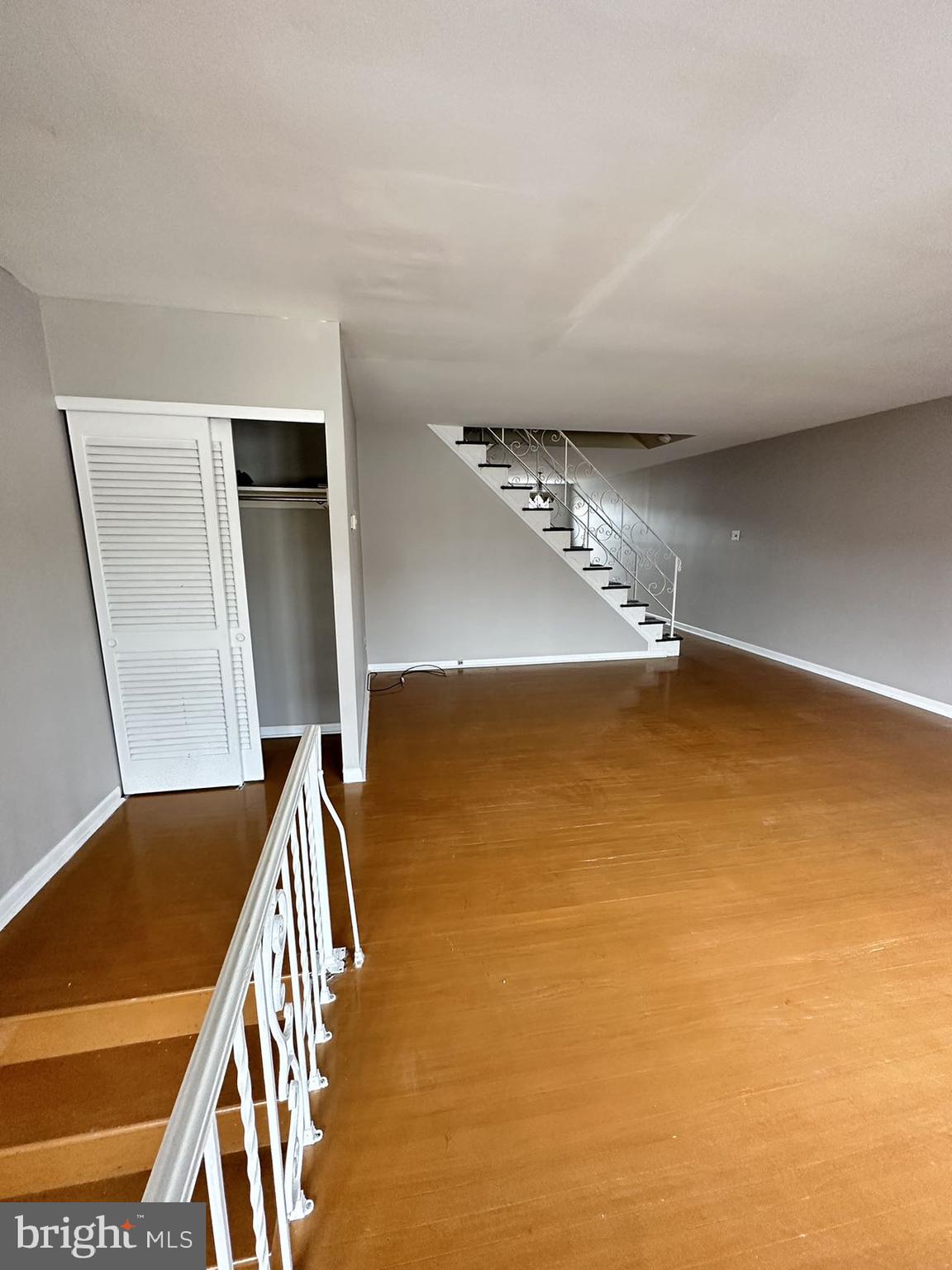 3823 Salina Road Philadelphia, PA 19154 - Photo 5 of 17 Gallery Image 5