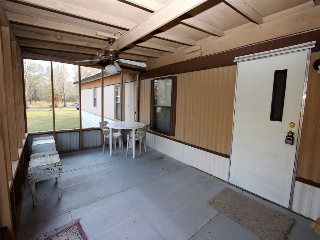 6953 Doc Whitfield Road Wewahitchka, FL 32465 - Photo 11 of 15