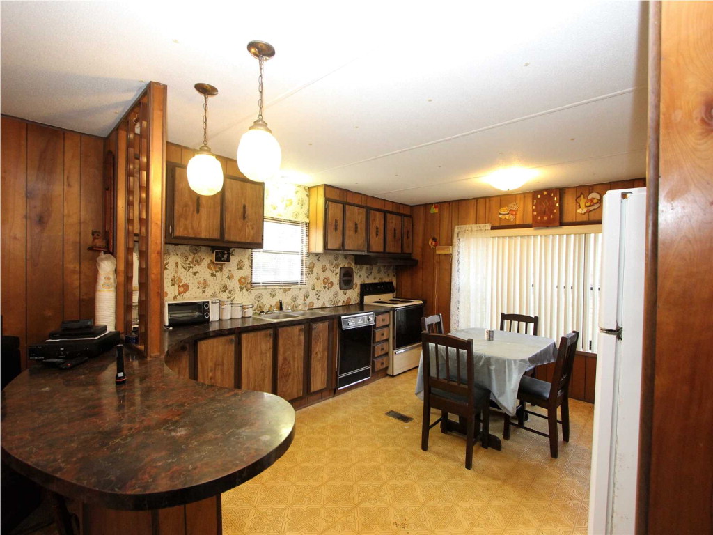 6953 Doc Whitfield Road Wewahitchka, FL 32465 - Photo 3 of 15