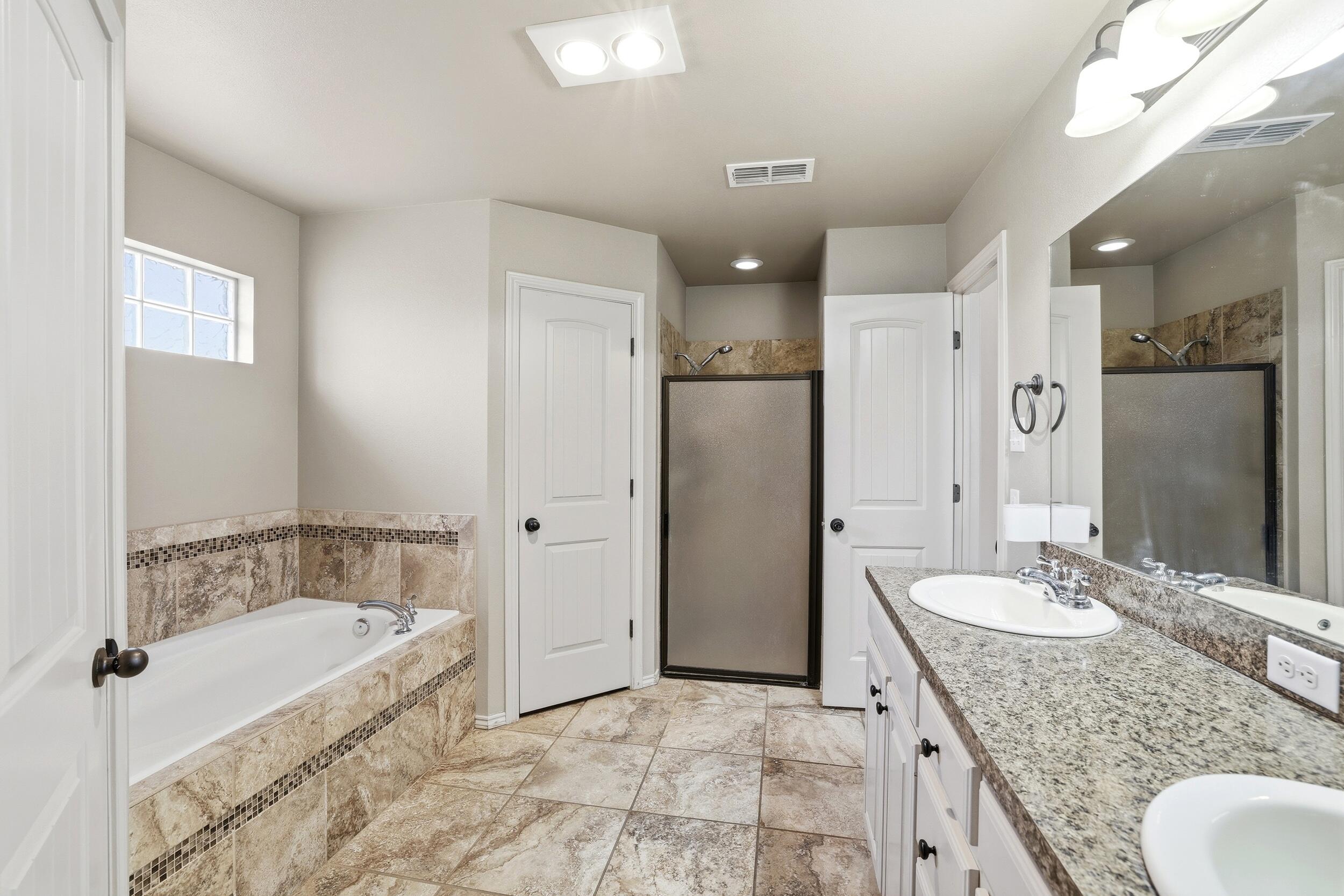 6513 72nd Street Lubbock, TX 79424 - Photo 18 of 31 15_img_9210