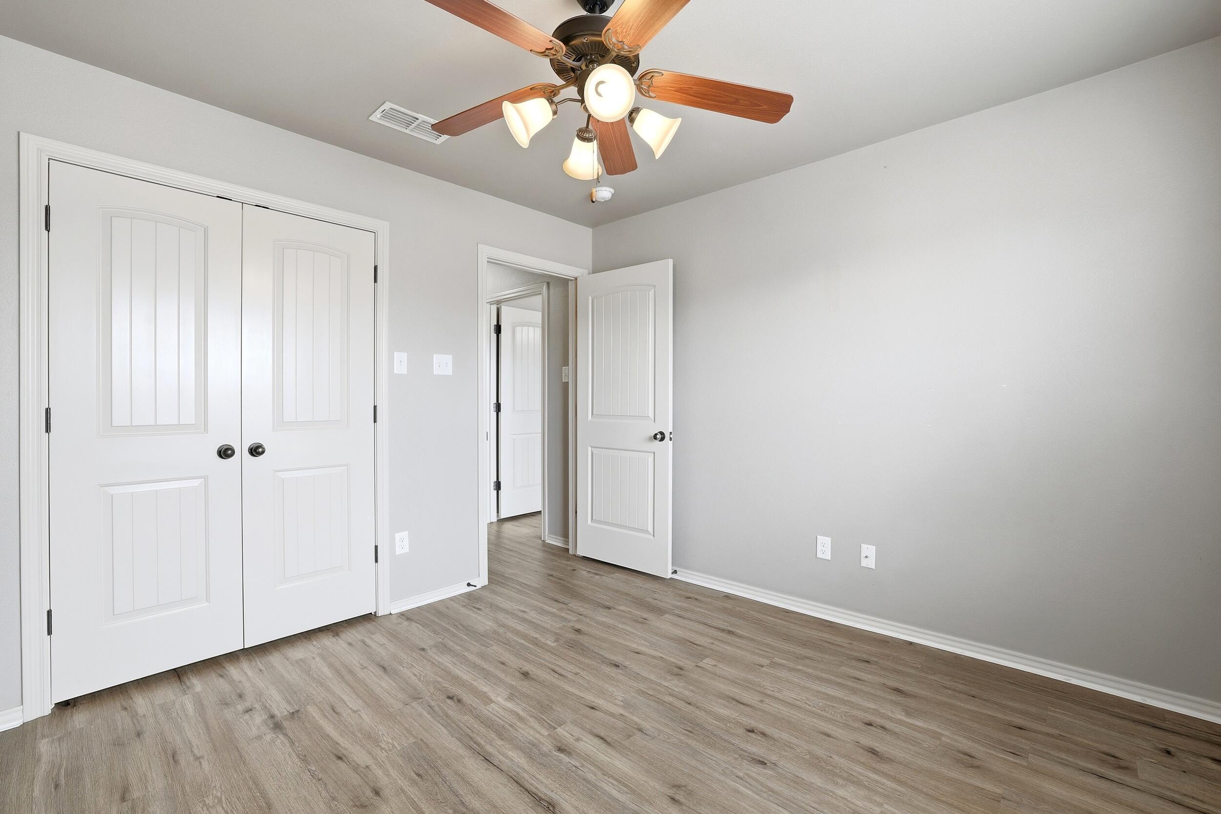 6513 72nd Street Lubbock, TX 79424 - Photo 21 of 31 18_img_9240